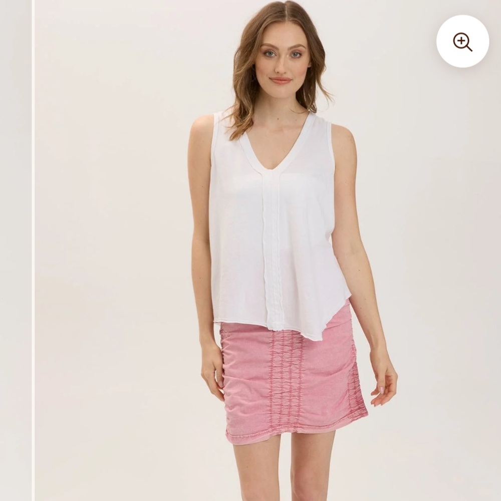 WEARABLES THE TRACE SKIRT In Distress Wash Rose medium